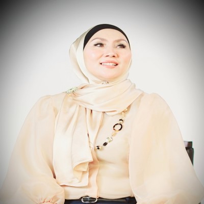 Assoc. Prof. Dr Qistina Donna Lee Abdullah